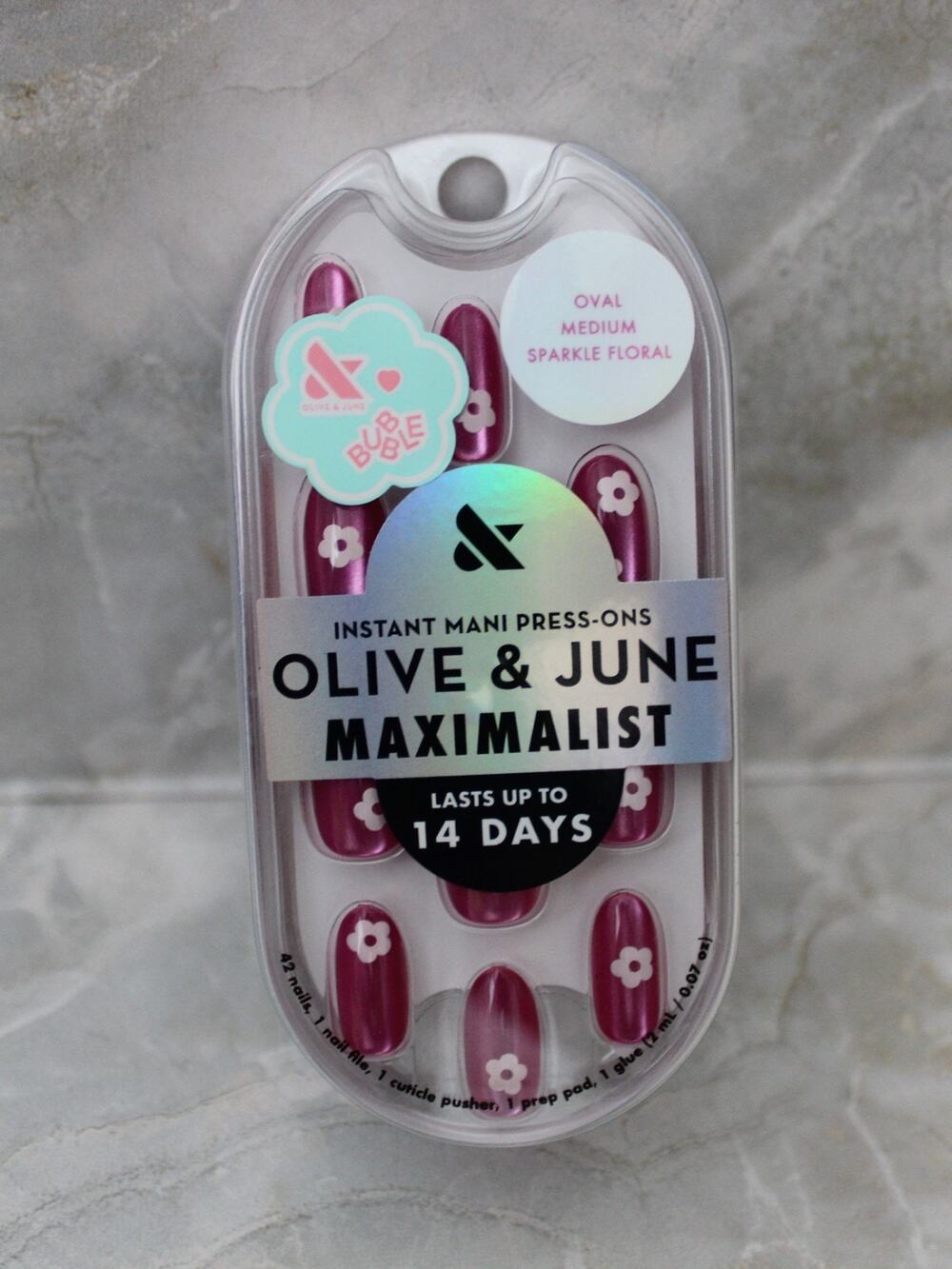 Olive & June Instant Mani Maximalist Medium Oval Press-On Nails Sparkle Floral